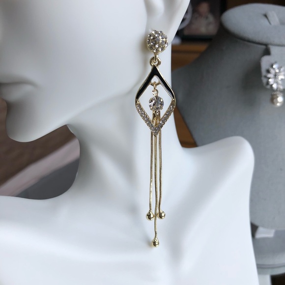 Crystal Geometry Shaped Dangle Earrings By Korea Designer - Picture 5 of 5